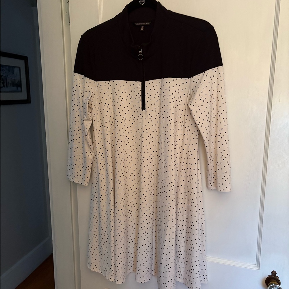 Victoria's Secret Black and Cream Mock Neck Dress